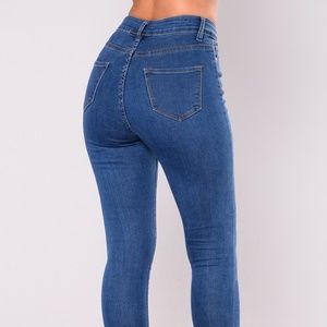 *CLEARANCE* NWT Fashion Nova High Skinny Jeans